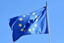 Фото - Антимонопольная служба Евросоюза взялась за Google Play — расследуются финансовые отношения с разработчиками