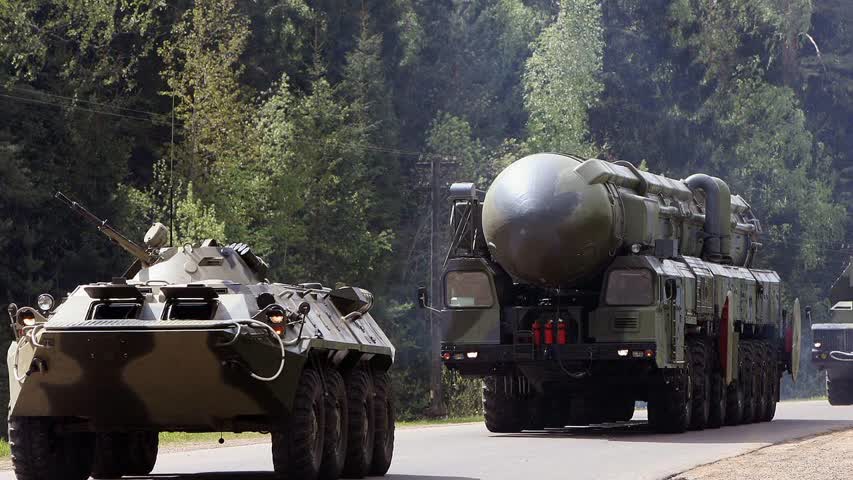 Фото - Сообщение о передислокации ракетных войск в Москве оказалось недостоверным: Фактчекинг